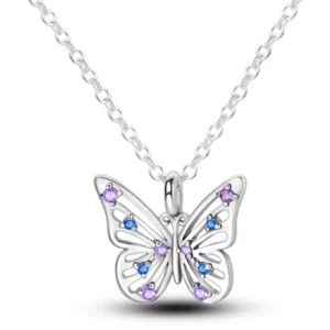 Colar em Prata com Pingente Borboleta