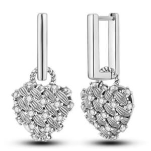 Brincos de Prata Retângulo com Coração