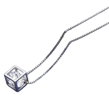 Colar em Prata com Pingente Cúbico com Brilhante