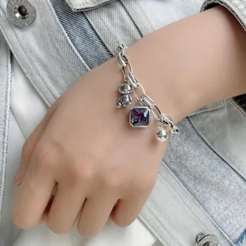 Pulseira de Prata Corrente com Berloque