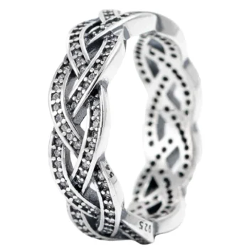 Anel de Prata Entrelaçado com Brilhantes
