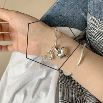 Pulseira de Prata Elos de Corrente com Pingente Coração